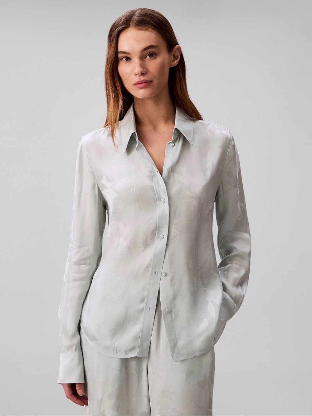 Calvin Klein Slim Button-Down Collared Shirt. LARGE. Pale Meadow Floral Jacquard